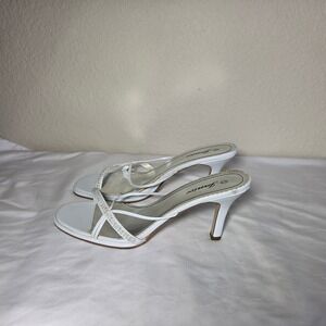 Janice White Rhinestone Kitten Heel Sandals Mule Silver Footbed SUZY-01 Size 10